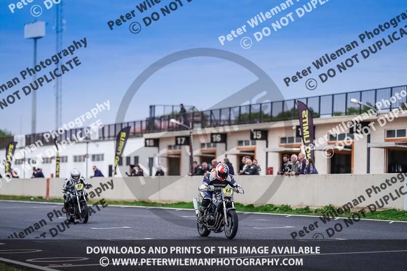 cadwell no limits trackday;cadwell park;cadwell park photographs;cadwell trackday photographs;enduro digital images;event digital images;eventdigitalimages;no limits trackdays;peter wileman photography;racing digital images;trackday digital images;trackday photos